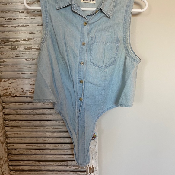 Cropped denim tie top - Picture 6 of 6